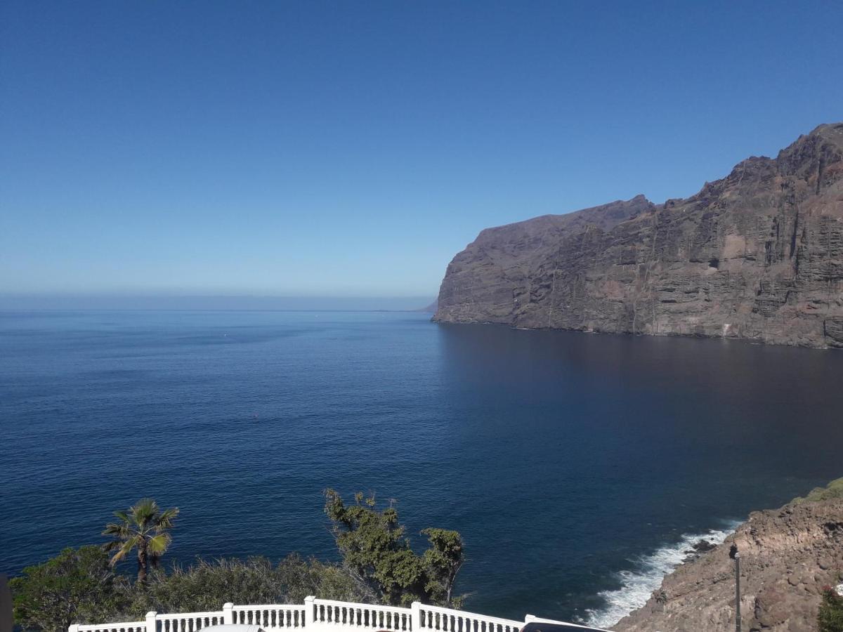 Los Gigantes In Front Of Sea Acantilado de los Gigantes Exteriör bild