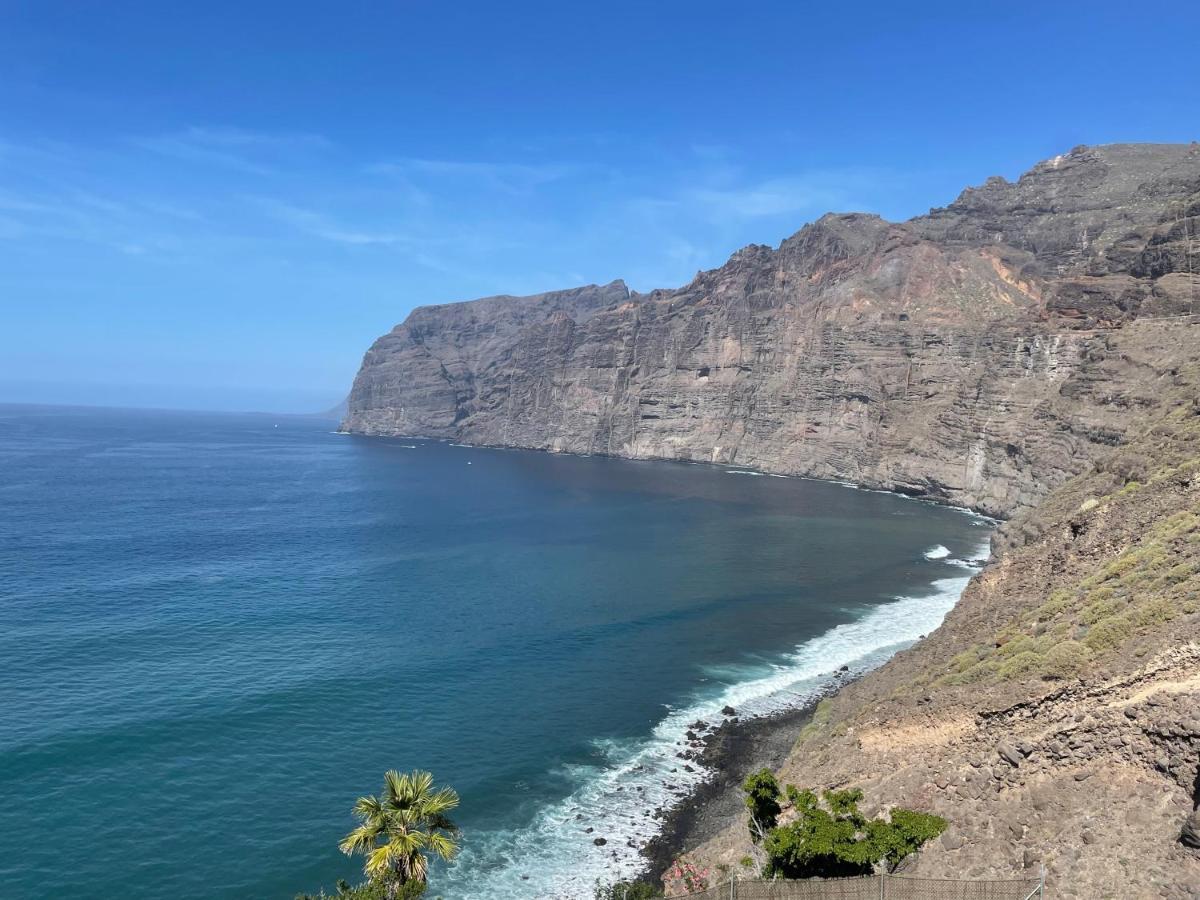 Los Gigantes In Front Of Sea Acantilado de los Gigantes Exteriör bild
